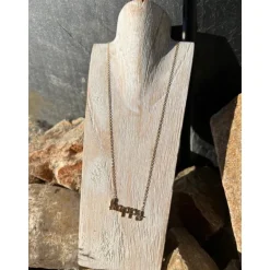 COLLIER HAPPY